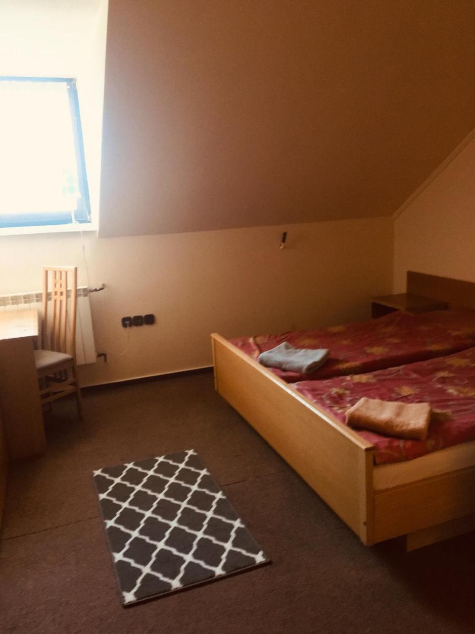 Zajazd Na Kamieńcu Ochaby Zewnętrze zdjęcie
